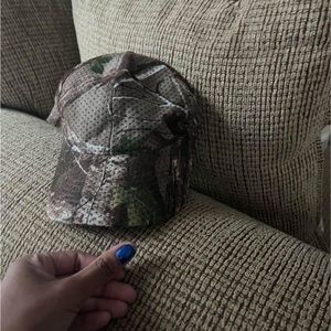 Camo hat